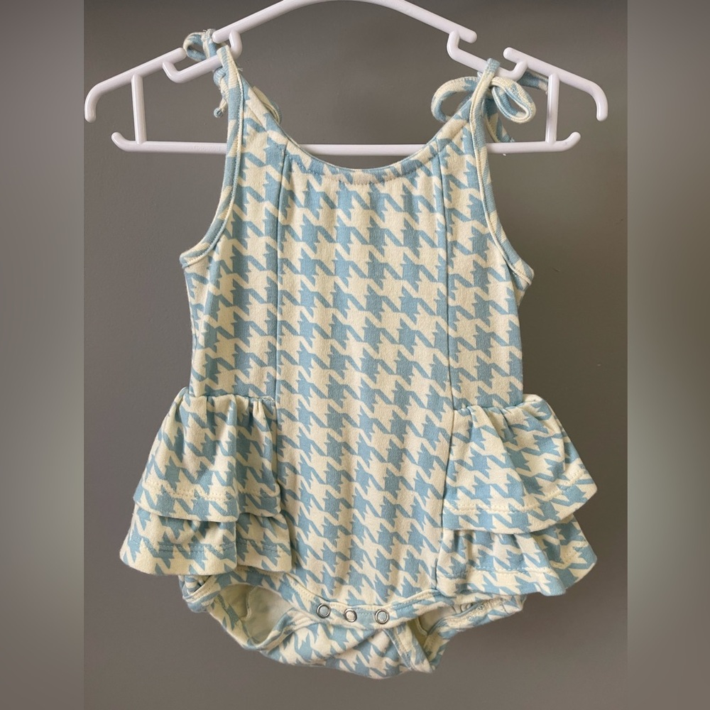 Kate Quinn Tie Ballerina